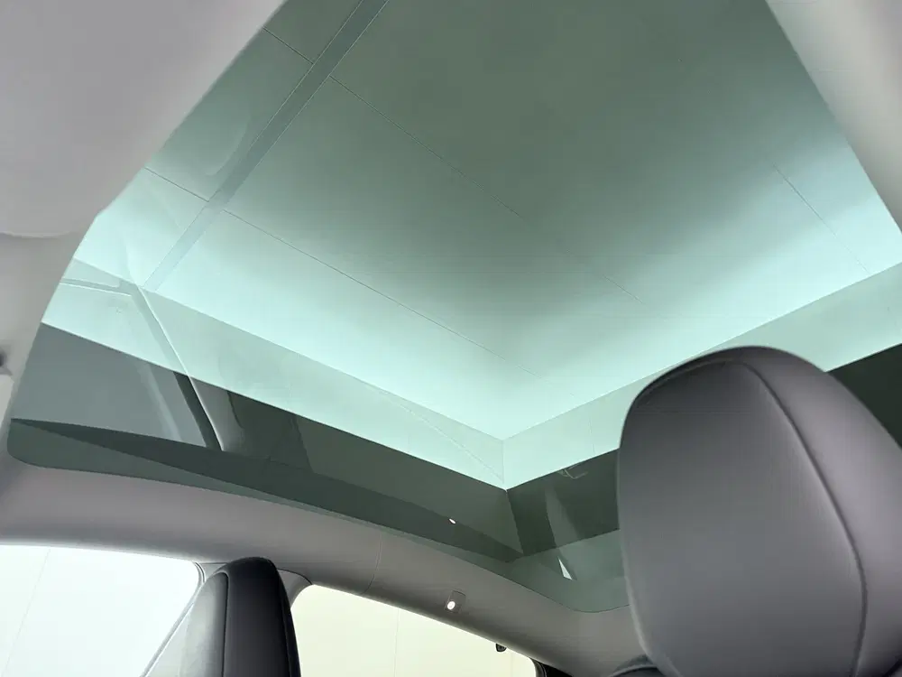 Tesla Model Y RWD 300PK LFP Accu Trekhaak Warmtepomp Lee uit 2023, foto 13