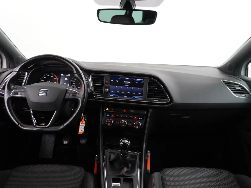 SEAT Leon 1.5T 131pk FR Trekhaak Navi via Apple Carp uit 2019, foto 3
