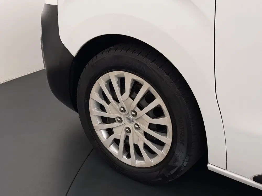 Opel Vivaro 2.0CDTI 123PK AUT-8 L2 3-Persoons Sortimo uit 2020, foto 18