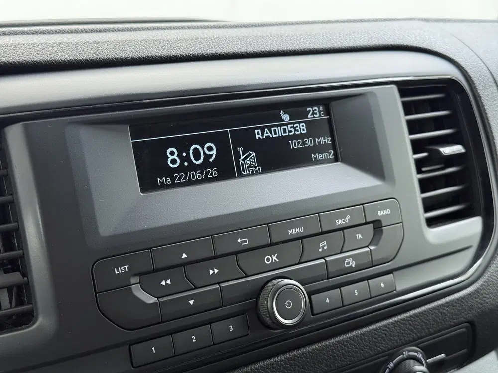 Opel Vivaro 2.0CDTI 123PK AUT-8 L2 3-Persoons Sortimo uit 2020, foto 9