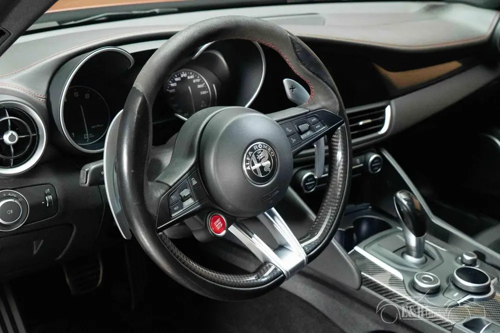 Alfa Romeo Giulia Sedan | 2019 uit 2019, foto 18