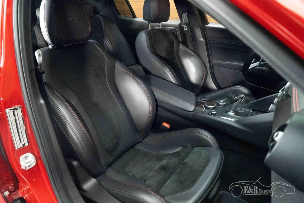 Alfa Romeo Giulia Sedan | 2019 uit 2019, foto 7
