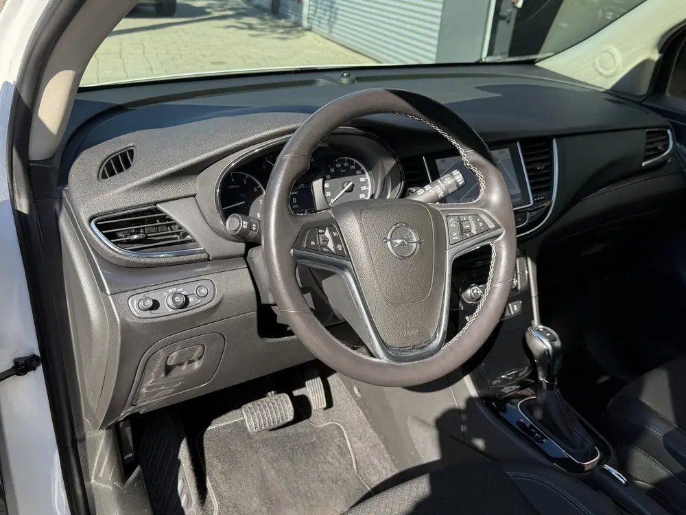 Opel Mokka 1.4 Turbo Innovation uit 2019, foto 2