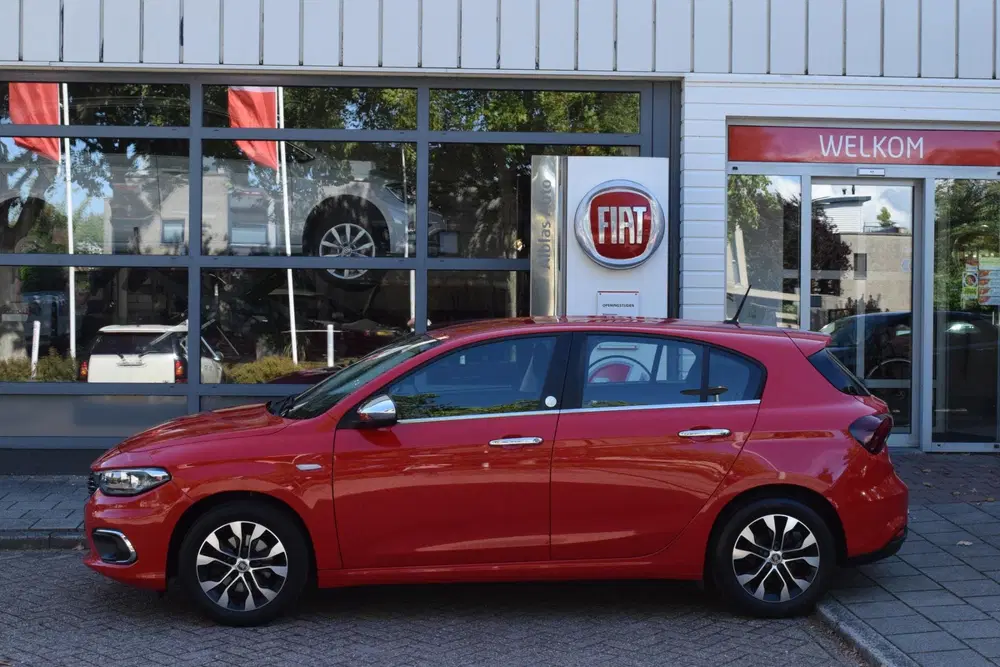Fiat Tipo 1.4 Mirror uit 2020, foto 2
