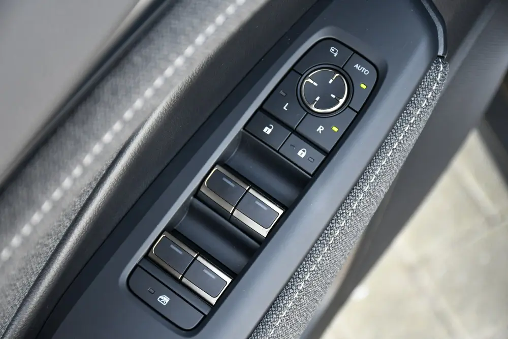 Lexus LBX Business Line 2WD Limited Automaat 136pk uit 2025, foto 10