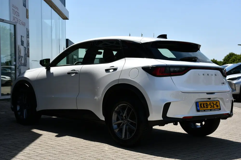 Lexus LBX Business Line 2WD Limited Automaat 136pk uit 2025, foto 13