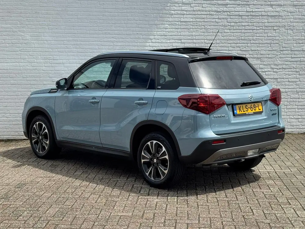 Suzuki Vitara 1.5 Hybrid Style AllGrip Pano Camera Carpl uit 2023, foto 15