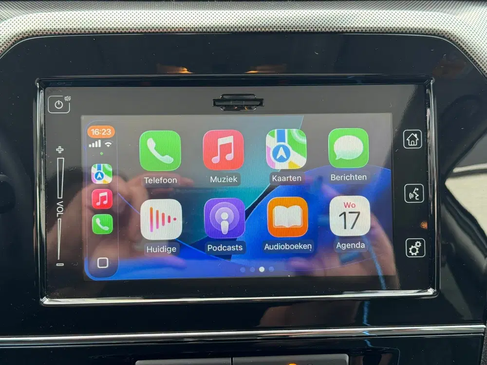 Suzuki Vitara 1.5 Hybrid Style AllGrip Pano Camera Carpl uit 2023, foto 8