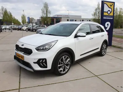 Kia Niro 1.6 GDi Hybrid ExecutiveLine Pano, El. Stoelvw + ve uit 2019