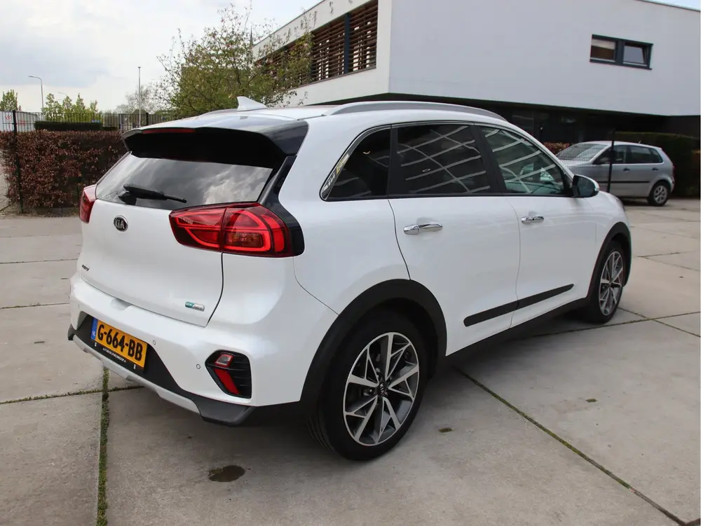 Kia Niro 1.6 GDi Hybrid ExecutiveLine Pano, El. Stoelvw + ve uit 2019, foto 4