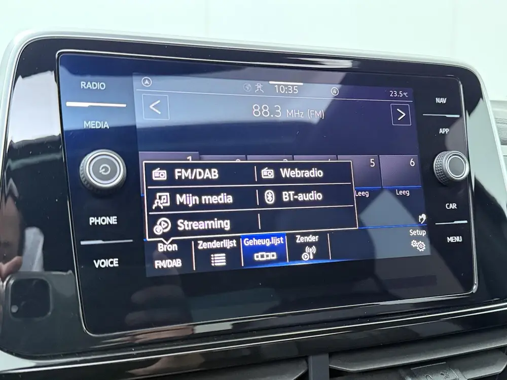 Volkswagen T-Roc 1.5 TSI R-Line | 150 PK | Automaat | Achter uit 2022, foto 15