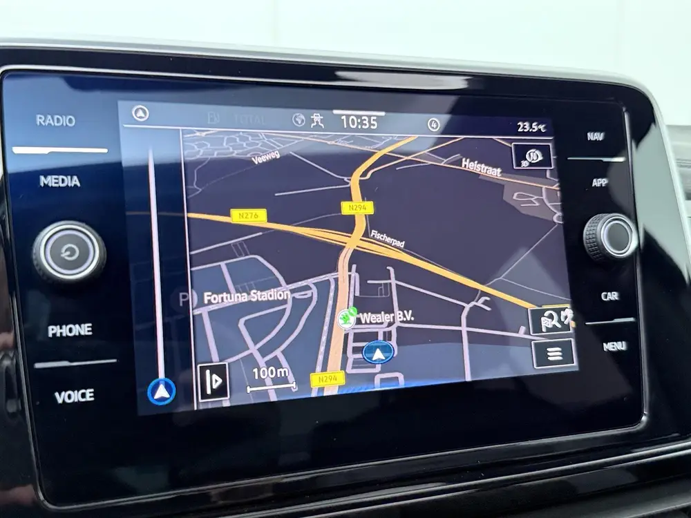 Volkswagen T-Roc 1.5 TSI R-Line | 150 PK | Automaat | Achter uit 2022, foto 17