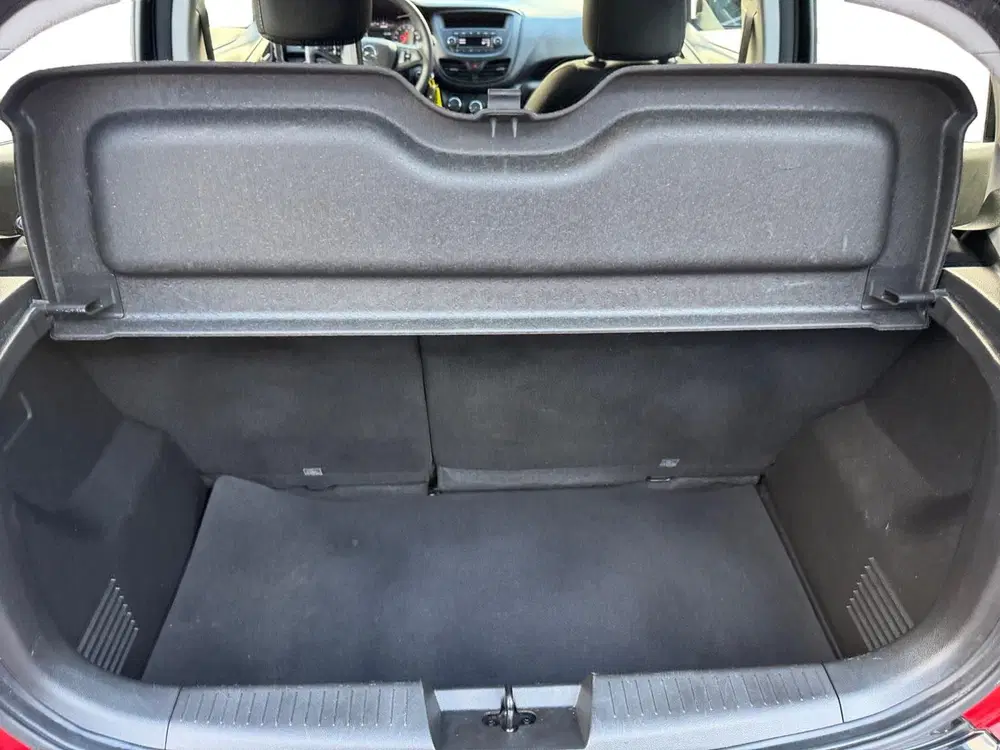 Opel Karl 1.0 ecoFLEX 120 Jaar Edition uit 2019, foto 10