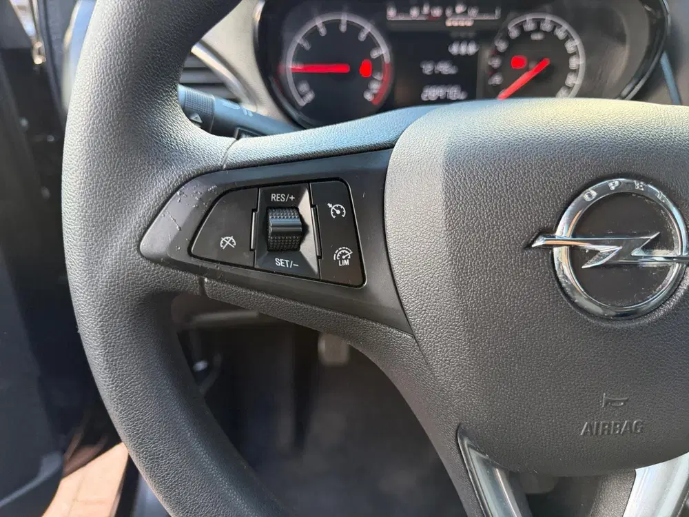 Opel Karl 1.0 ecoFLEX 120 Jaar Edition uit 2019, foto 20