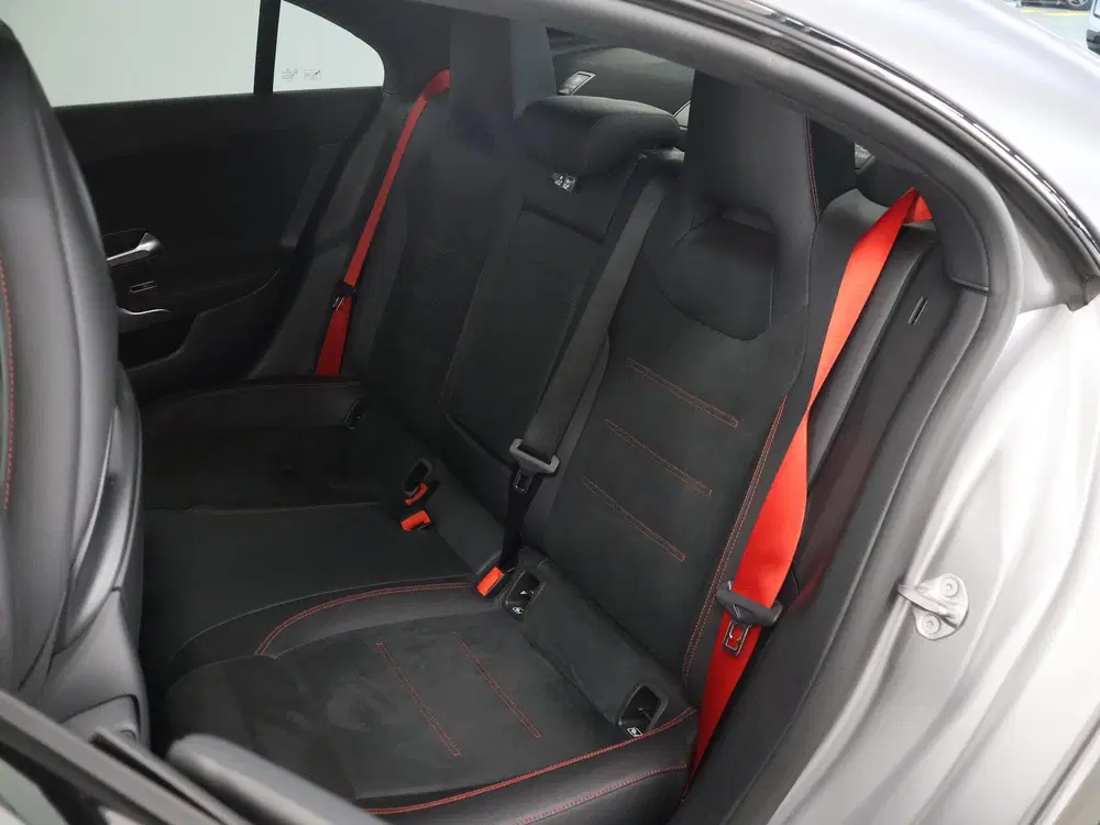 Mercedes-Benz CLA AMG 35 4MATIC Premium Plus uit 2020, foto 11