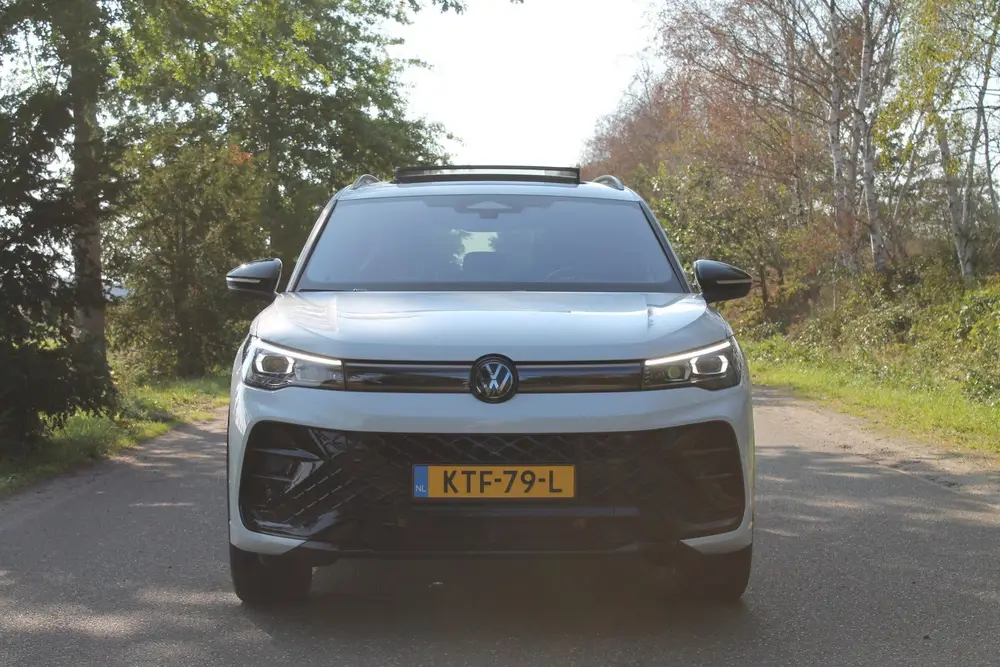 Volkswagen Tiguan 1.5 eHybrid R-Line Business | IQ | Pano | uit 2025, foto 7