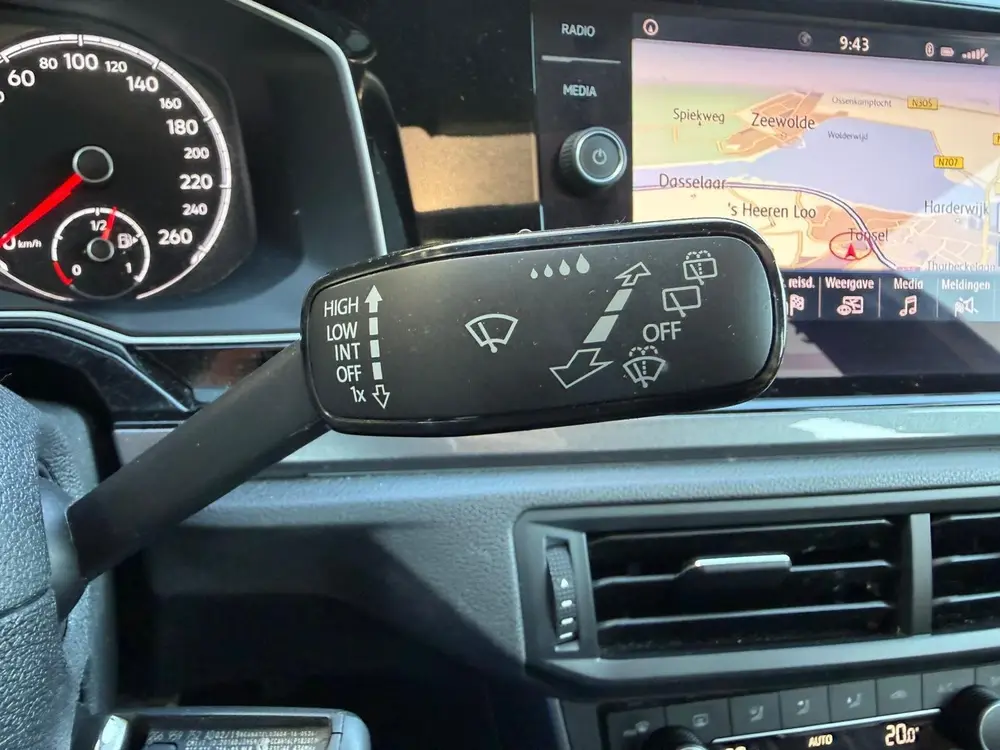 Volkswagen Polo 1.0 TSI Highline Business R *Schuif-/Kanteld uit 2019, foto 20