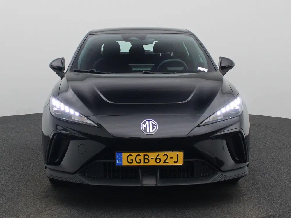 MG MG4 Standard 51 kWh WLTP 320 KM uit 2024, foto 3