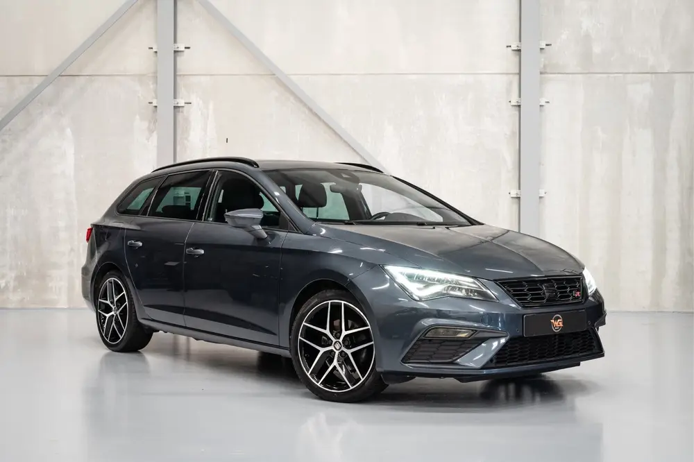 SEAT Leon 1.5 TSI FR Business Intense uit 2019