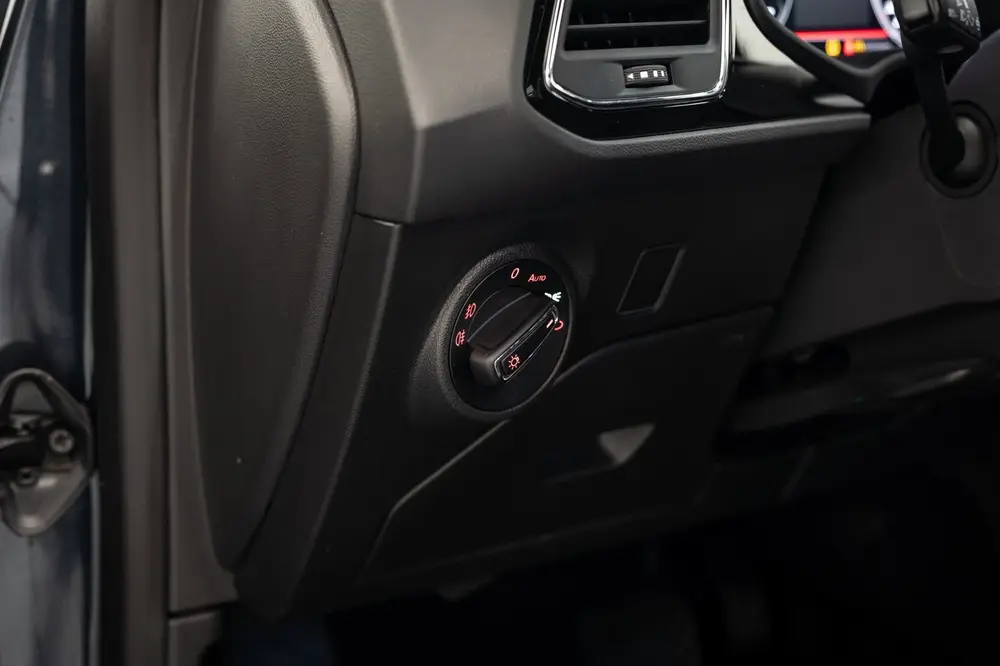 SEAT Leon 1.5 TSI FR Business Intense uit 2019, foto 11