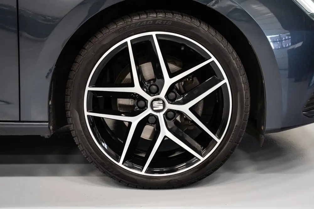 SEAT Leon 1.5 TSI FR Business Intense uit 2019, foto 6
