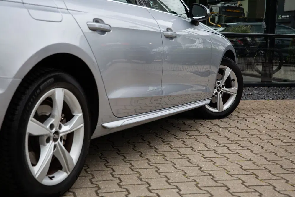 Audi A4 40 TFSI Business Edition 204PK uit 2021, foto 10