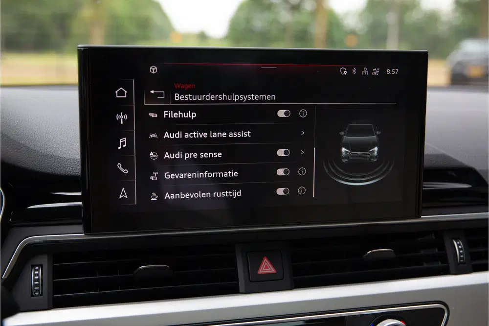 Audi A4 40 TFSI Business Edition 204PK uit 2021, foto 19