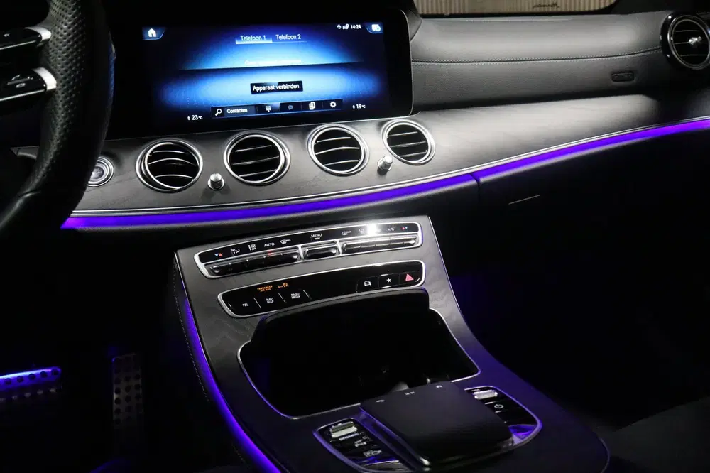 Mercedes-Benz E-Klasse 300 e AMG Line uit 2022, foto 17