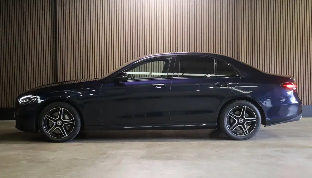 Mercedes-Benz E-Klasse 300 e AMG Line uit 2022, foto 4