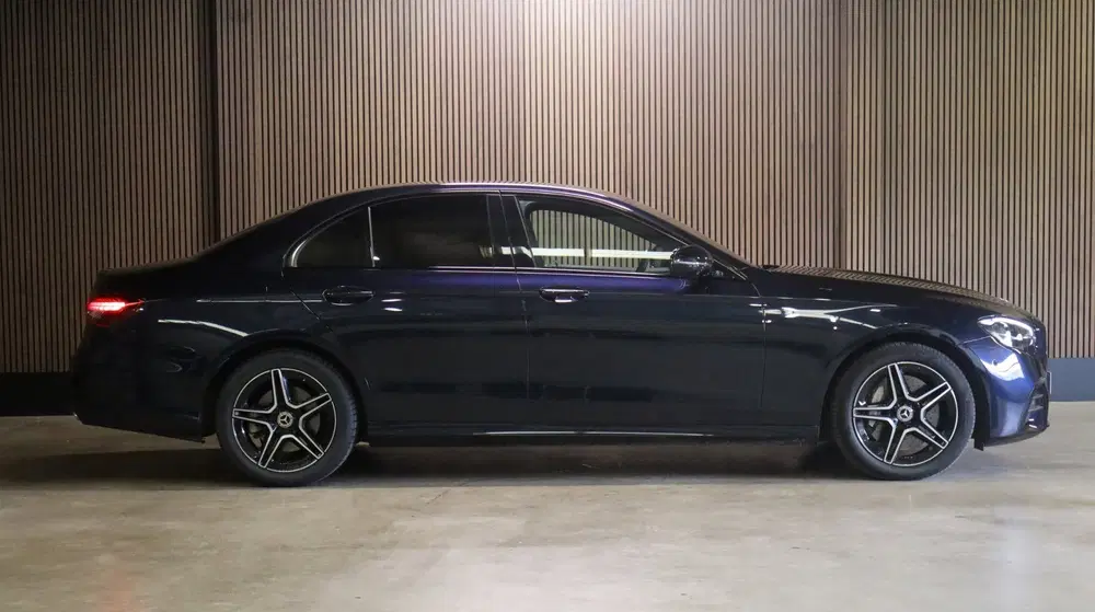 Mercedes-Benz E-Klasse 300 e AMG Line uit 2022, foto 8