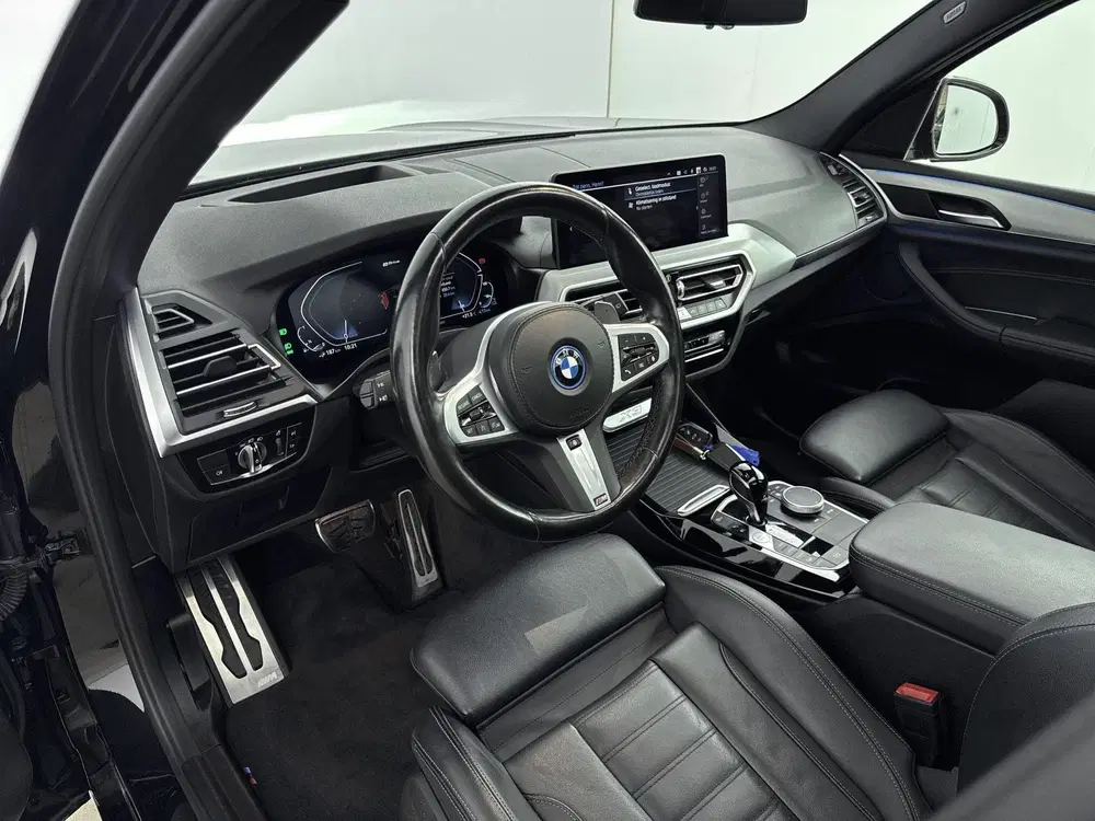 BMW X3 xDrive30e Business Edition Plus uit 2022, foto 8