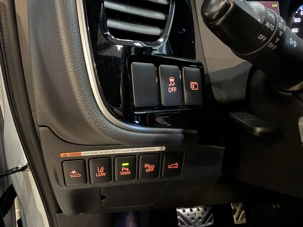 Mitsubishi Outlander 2.4 PHEV S-Edition Airco ECC | Panorama uit 2019, foto 17
