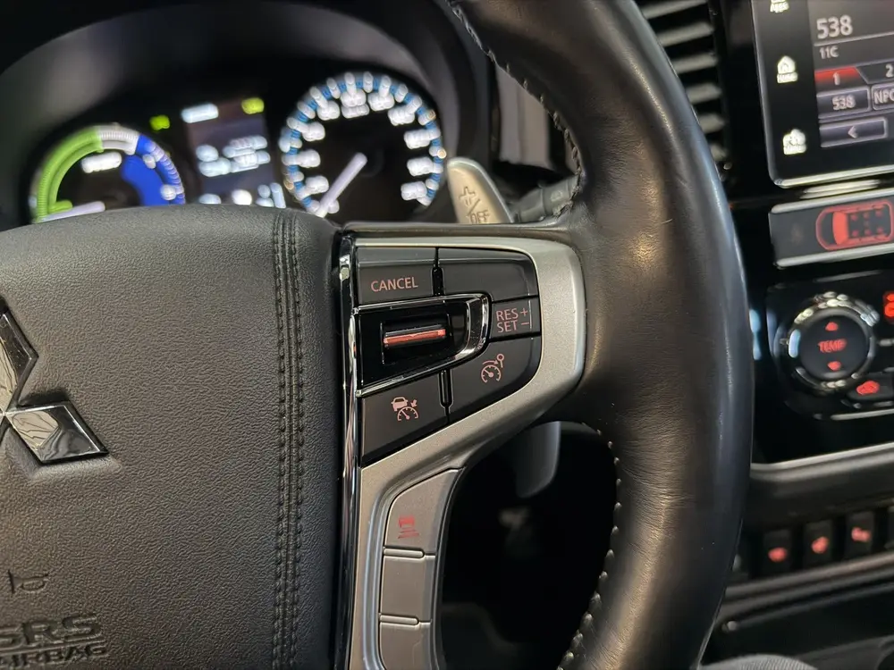 Mitsubishi Outlander 2.4 PHEV S-Edition Airco ECC | Panorama uit 2019, foto 19