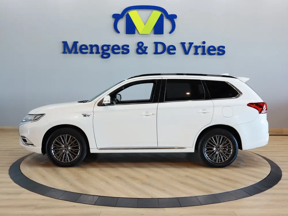 Mitsubishi Outlander 2.4 PHEV S-Edition Airco ECC | Panorama uit 2019, foto 6