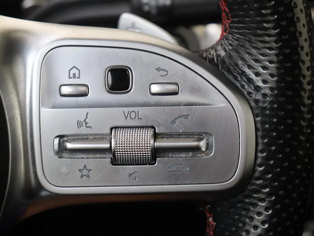 Mercedes-Benz GLB 180 Business Solution AMG Panoramadak uit 2021, foto 14