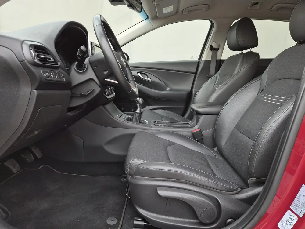 Hyundai i30 1.0 T-GDi Comfort uit 2021, foto 10