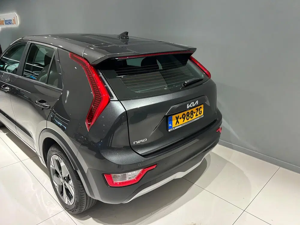 Kia Niro 64 uit 2024, foto 3