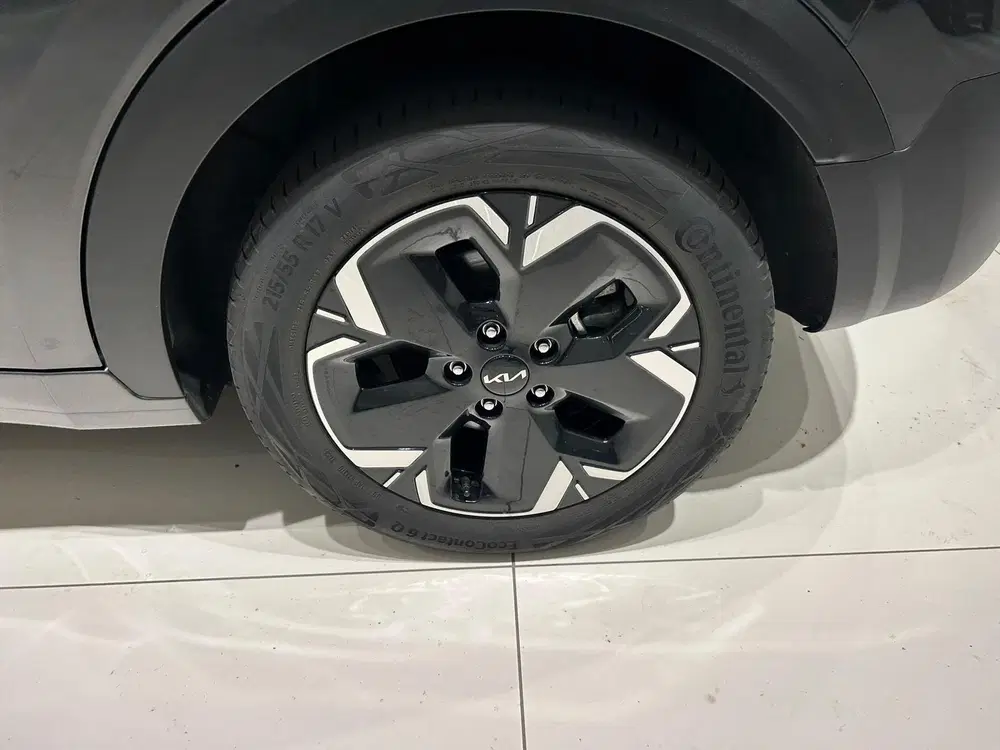 Kia Niro 64 uit 2024, foto 6