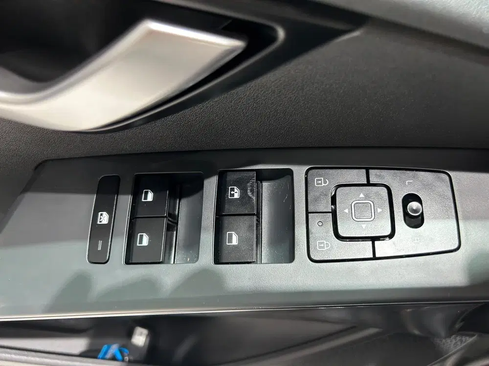 Kia Niro 64 uit 2024, foto 8