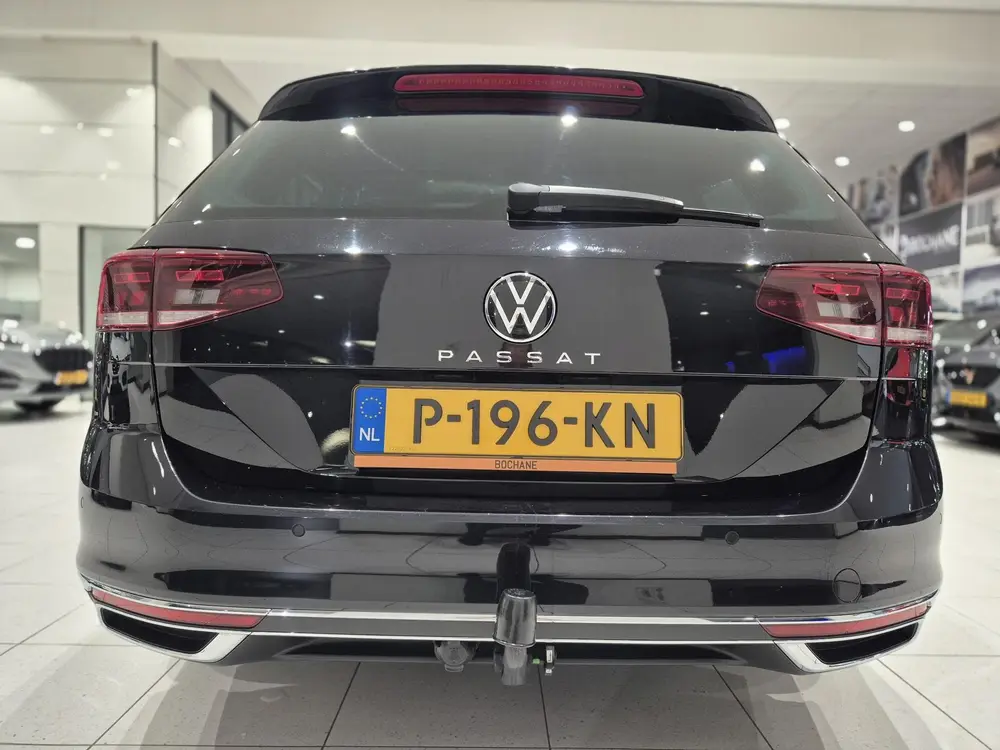 Volkswagen Passat Variant 1.5 TSI Elegance Business R | Pano uit 2021, foto 18