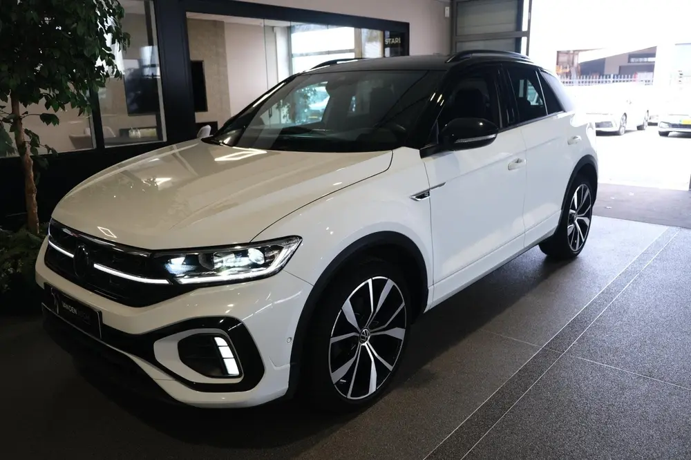 Volkswagen T-Roc 1.5 TSI 2x R-Line DSG Facelift Black Virtua uit 2022, foto 10