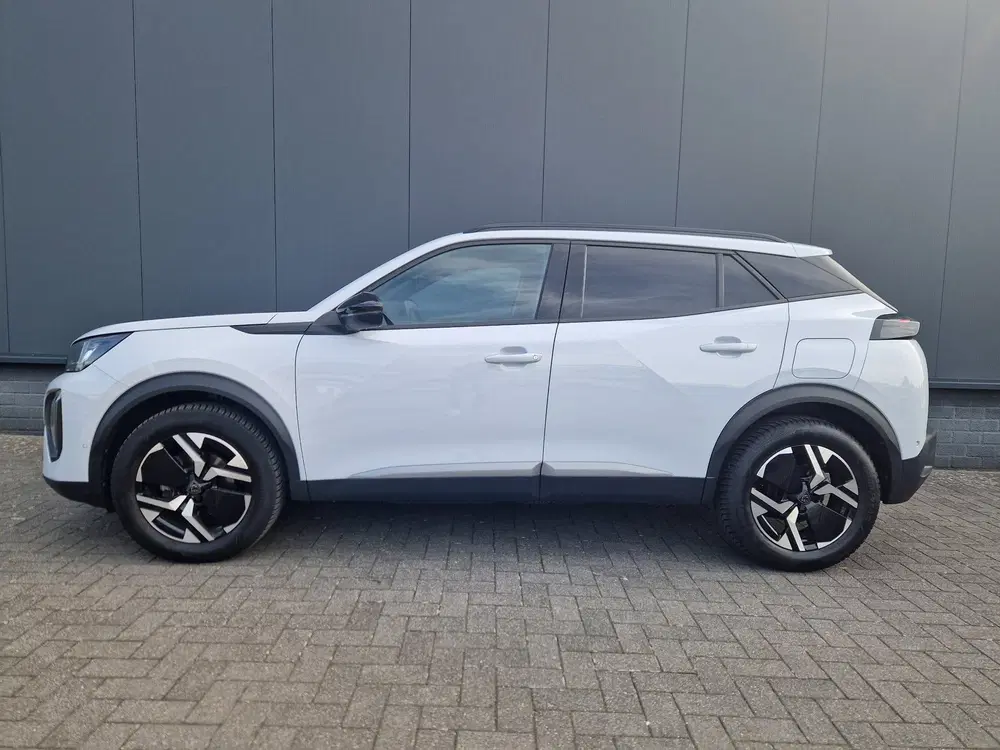 Peugeot 2008 1.2 131pk EAT8 Allure uit 2024, foto 2