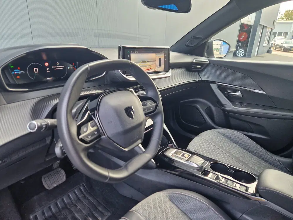 Peugeot 2008 1.2 131pk EAT8 Allure uit 2024, foto 8