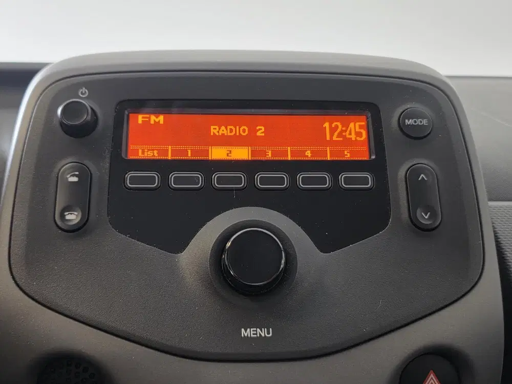 Peugeot 108 1.0 e-VTi Active uit 2021, foto 16