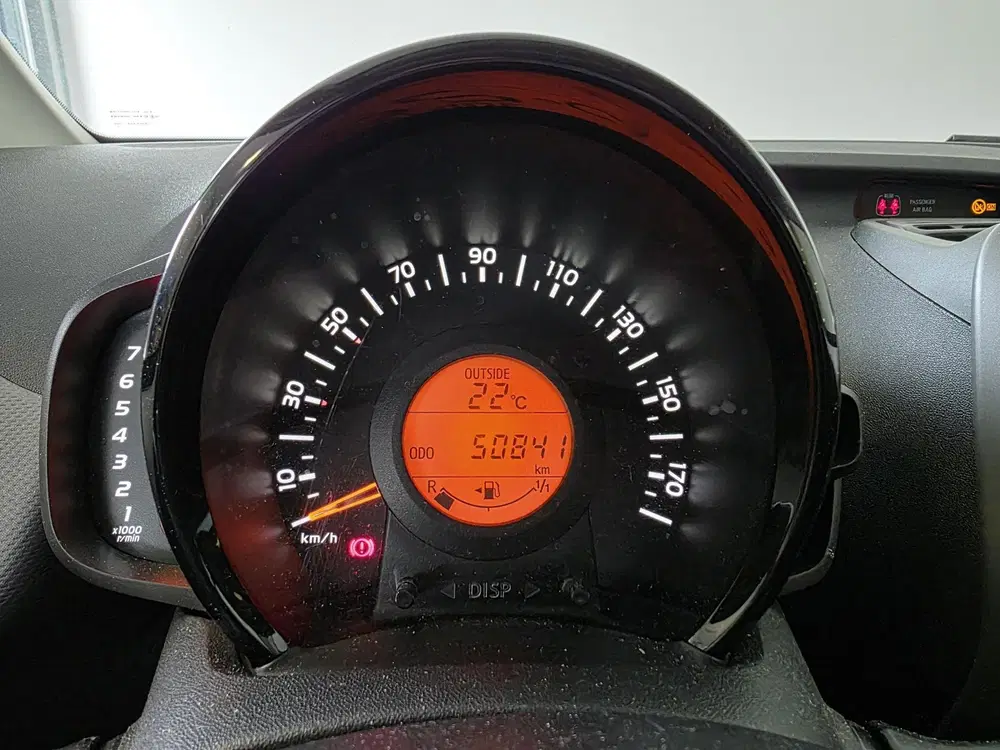 Peugeot 108 1.0 e-VTi Active uit 2021, foto 4