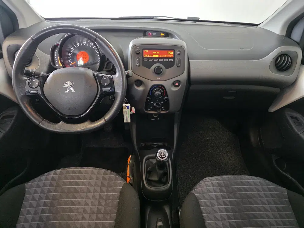Peugeot 108 1.0 e-VTi Active uit 2021, foto 6