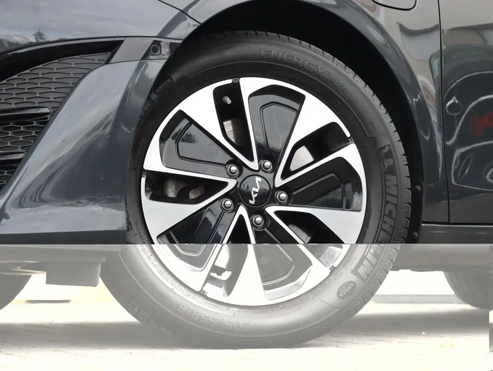 Kia Ceed 1.6 GDI PHEV 140PK DynamicPlusLine uit 2022, foto 10