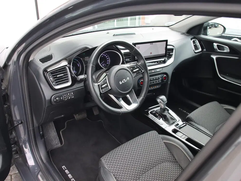 Kia Ceed 1.6 GDI PHEV 140PK DynamicPlusLine uit 2022, foto 3
