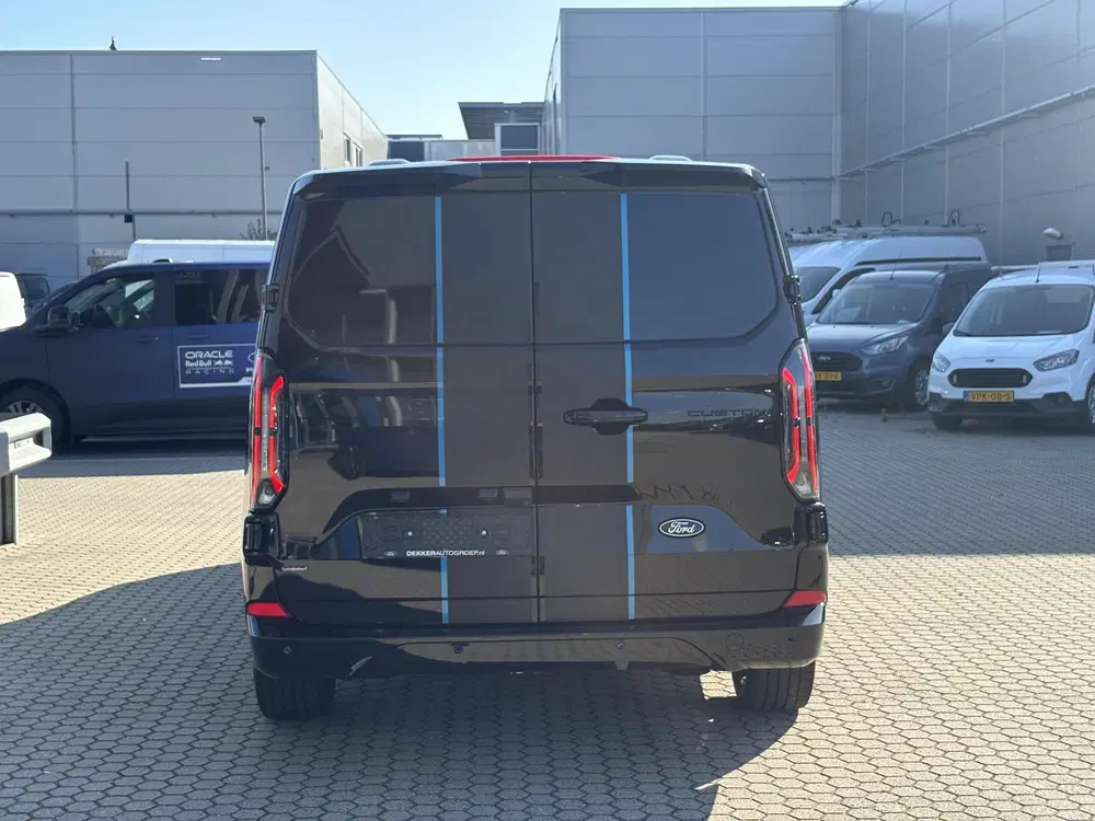 Ford Transit Custom 320 2.5 PHEV L2H1 Sport DC uit 2026, foto 12