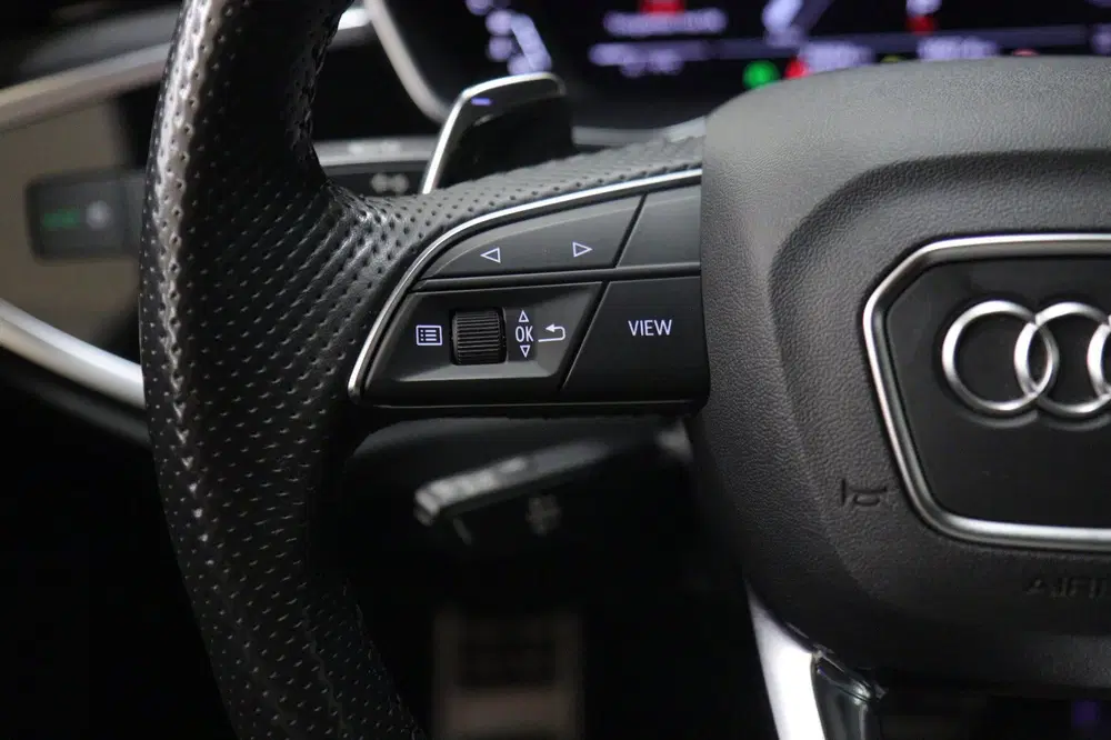 Audi RS Q3 TFSI Pano uit 2020, foto 12